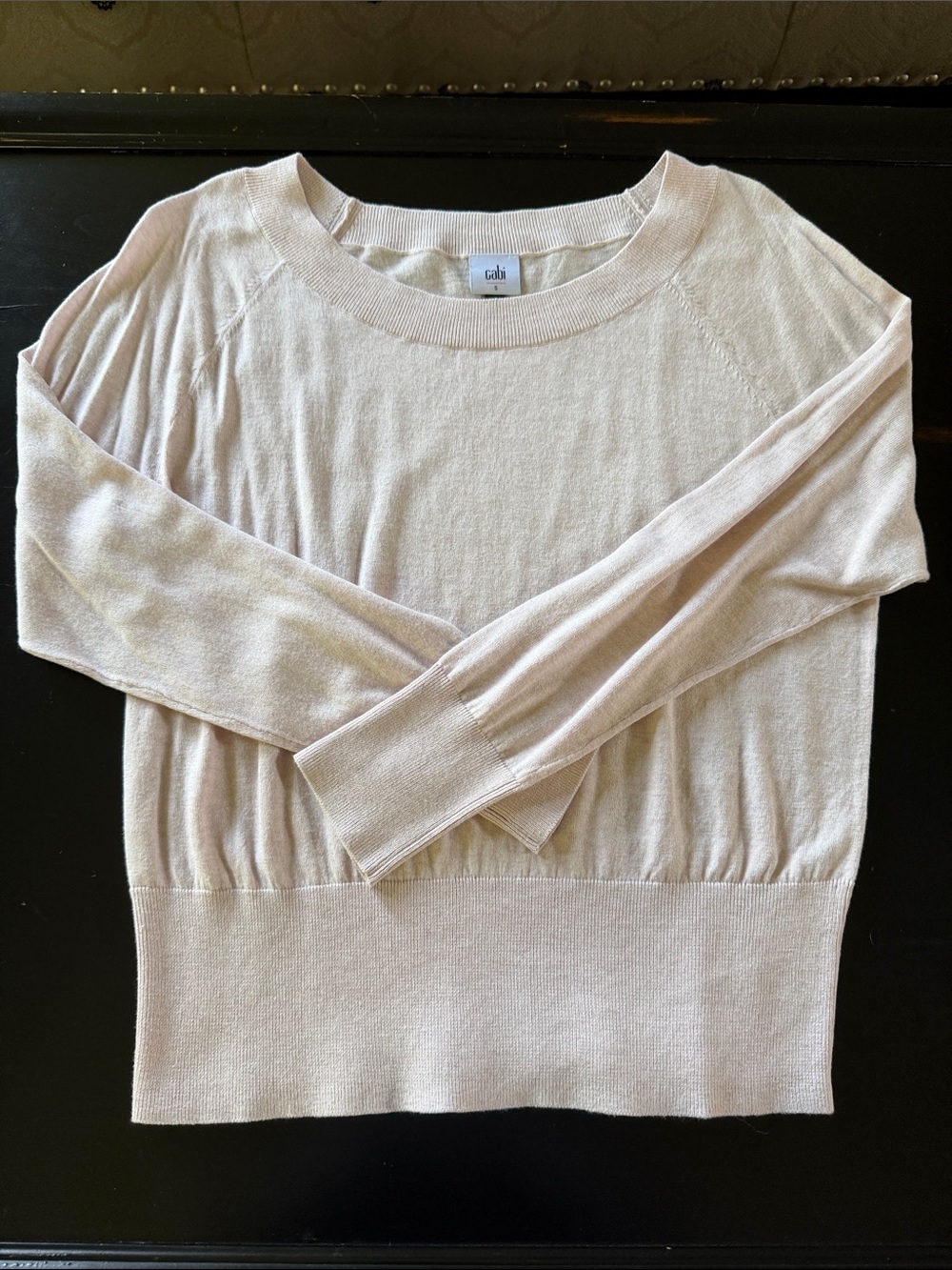 Cabi  Women's Light Pink Crewneck Pullover Sweater 6239